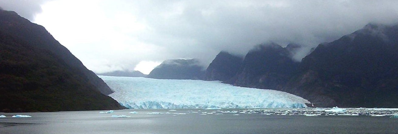 LE GLACIER DE LA LAGUNA SAN RAFAEL